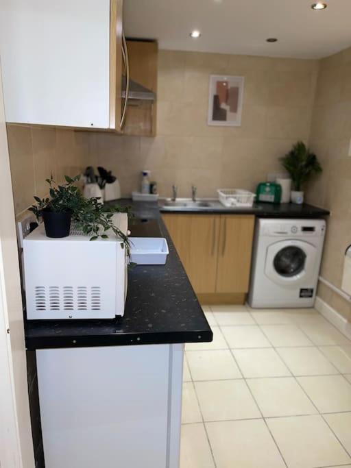 Stylish Cosy Studio Apartment Gravesend Kültér fotó